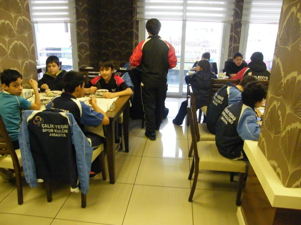 Egemen Hotel Mersin  Kültér fotó